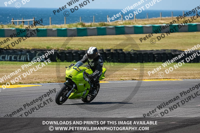 anglesey no limits trackday;anglesey photographs;anglesey trackday photographs;enduro digital images;event digital images;eventdigitalimages;no limits trackdays;peter wileman photography;racing digital images;trac mon;trackday digital images;trackday photos;ty croes